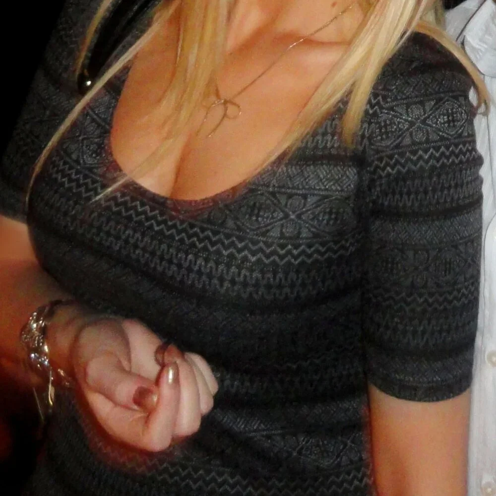 Black and Grey Bodycon Half Sleeve Pullover Dress Size S - Picture 7 of 7